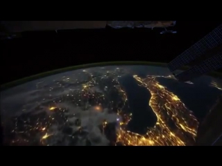 the earth as seen from the iss in time lapse